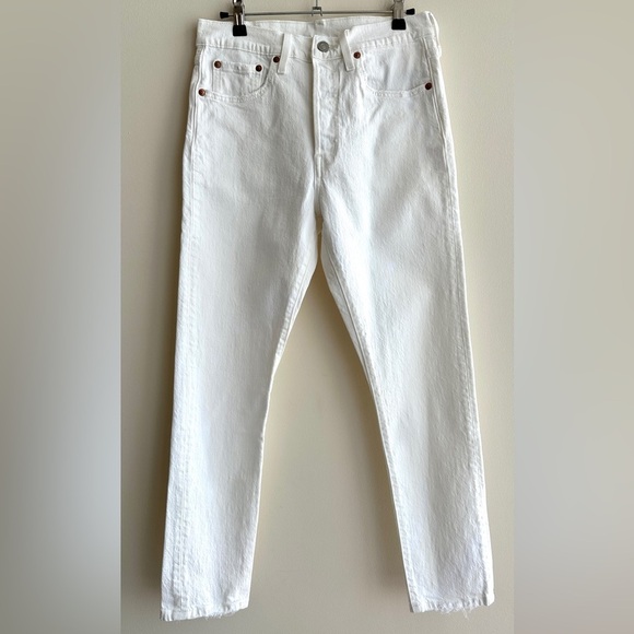 Levi’s 501 Women’s White Skinny Jeans, Button Fly Pants, Size Small - Picture 1 of 16